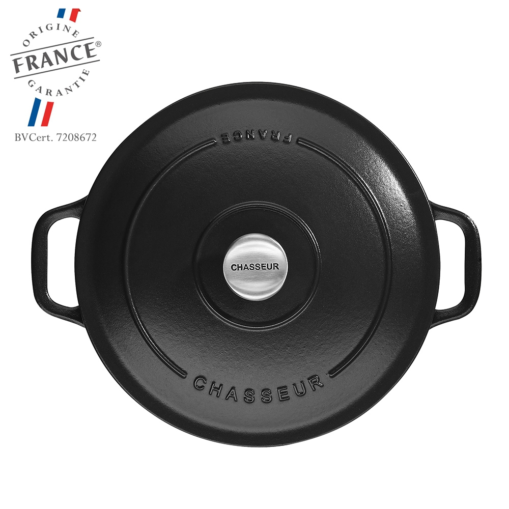 Chasseur Cast Iron Round Casserole, Matte Black